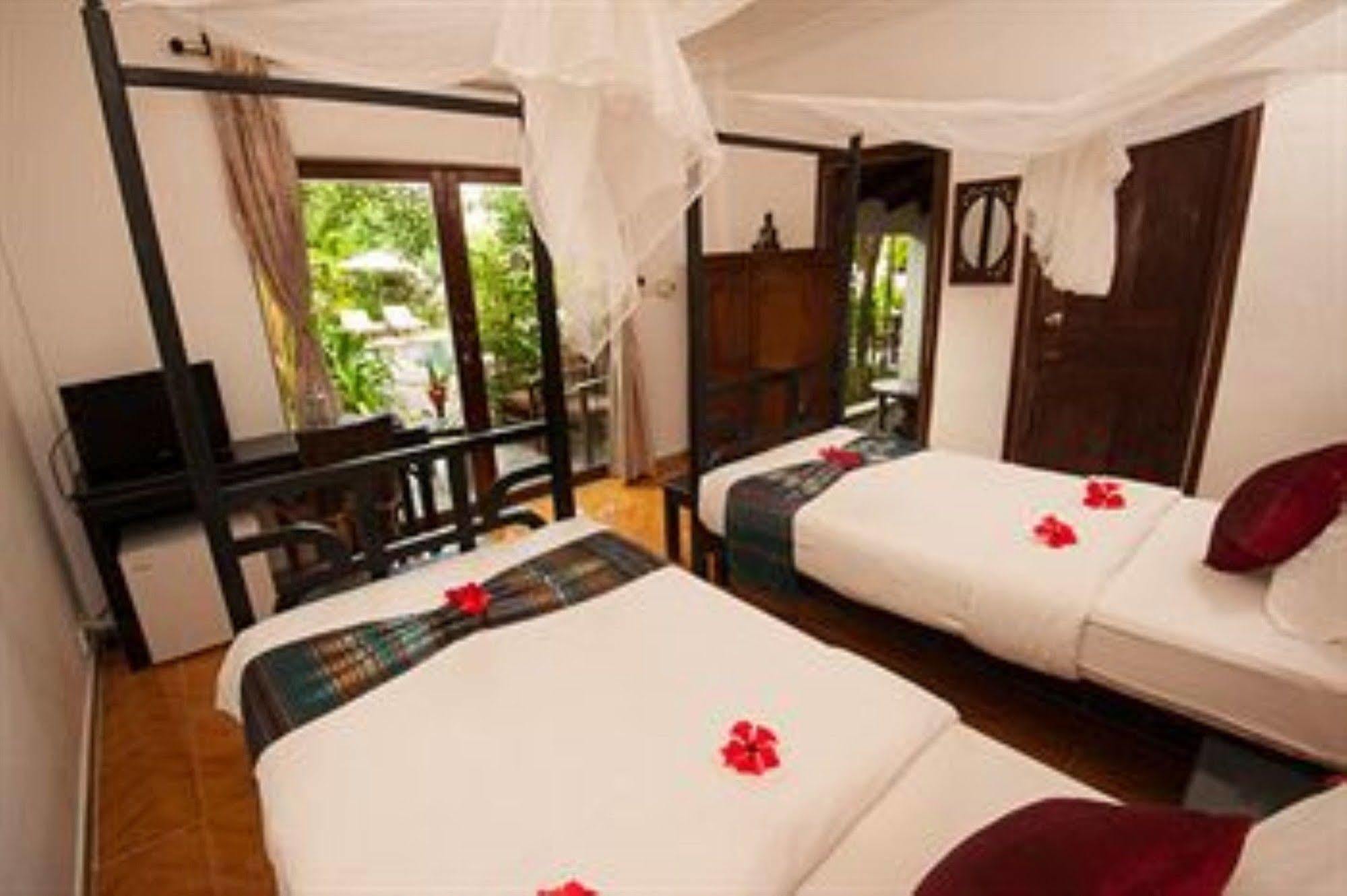 Phka Villa Hotel Battambang Exterior photo