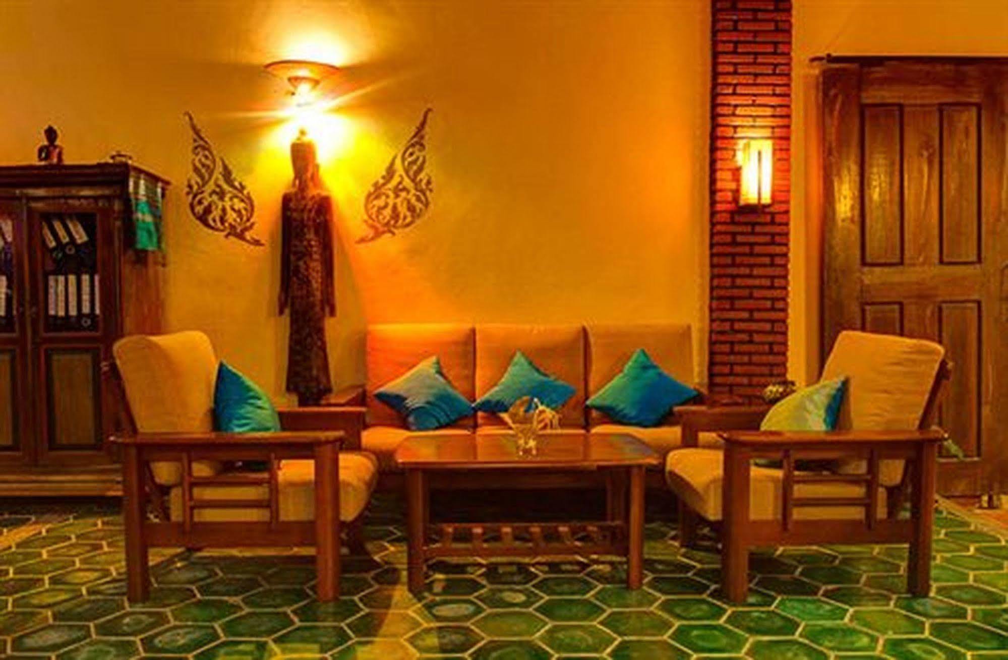 Phka Villa Hotel Battambang Exterior photo